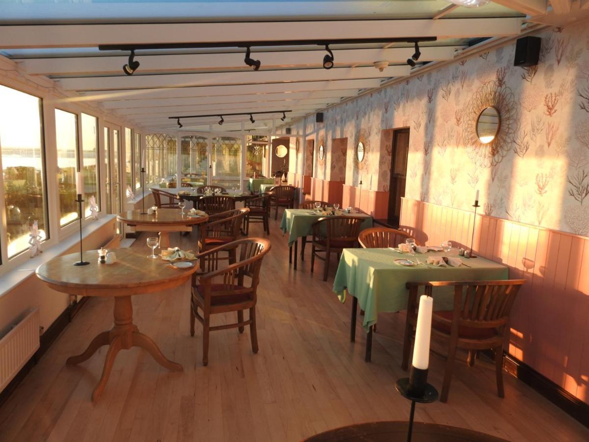 The Bay Horse Hotel And Restaurant Ulverston Extérieur photo